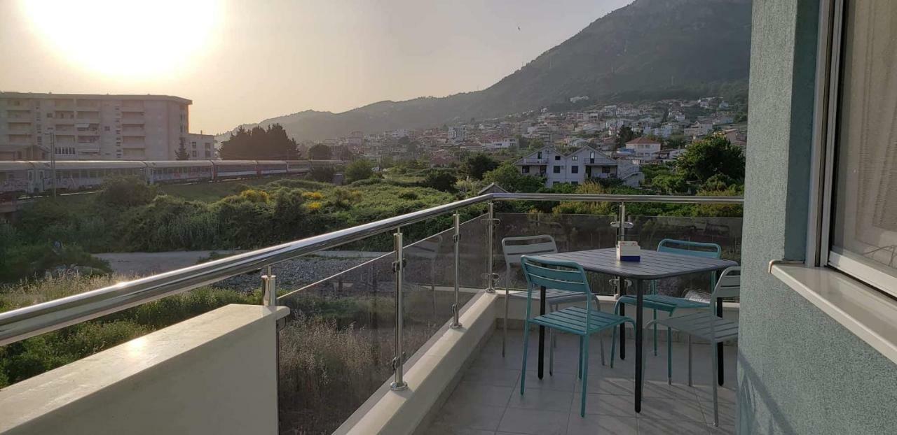 Apartmani Suncokreti - Sunflower Apartments Bar Bagian luar foto